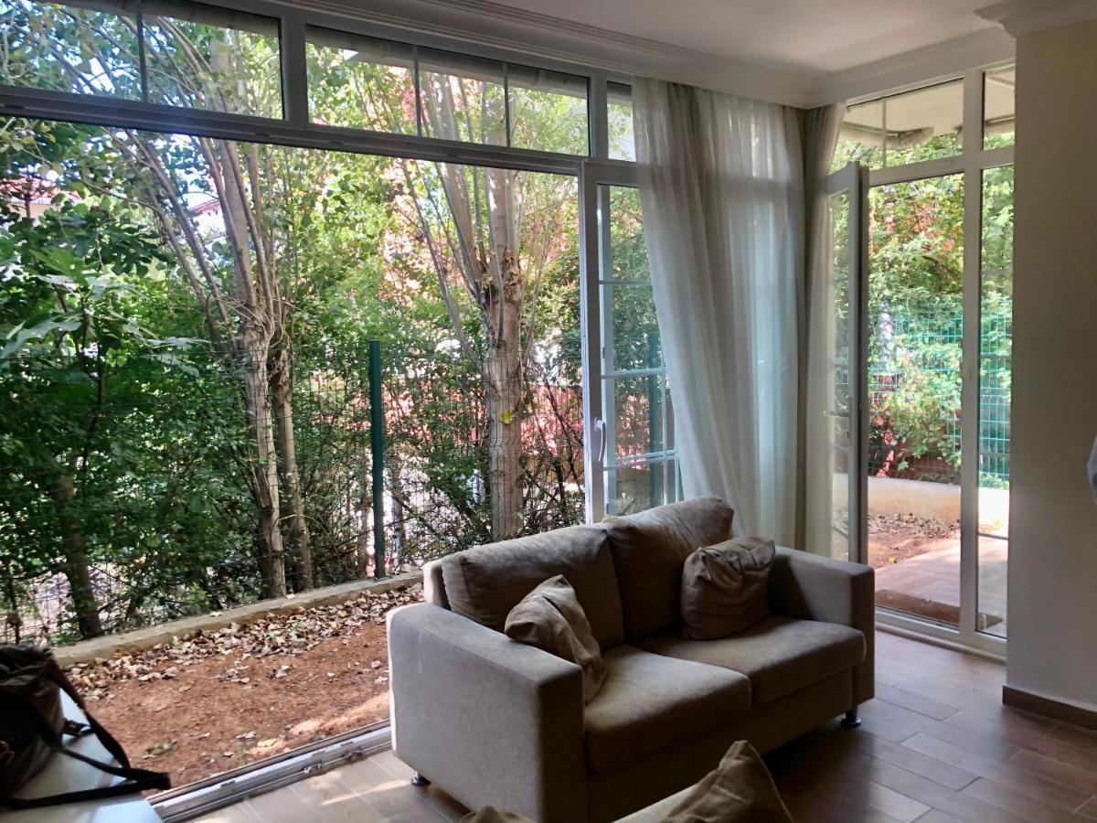 Lovely Escape House In A Frame With Garden Estambul Exterior foto